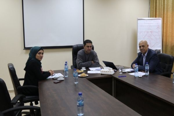 من الزيارة