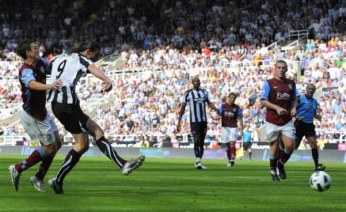 2010-08-22t150827z_01_nvr15_rtridsp_3_soccer-england_reuters