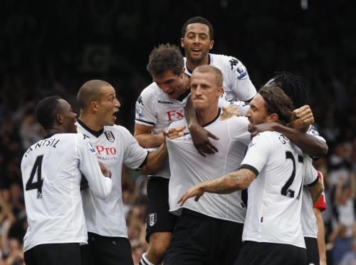 2010-08-22t172240z_01_edy14_rtridsp_3_soccer-england_reuters