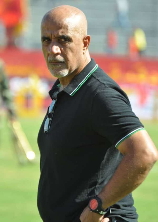 عبد الناصر مكيس