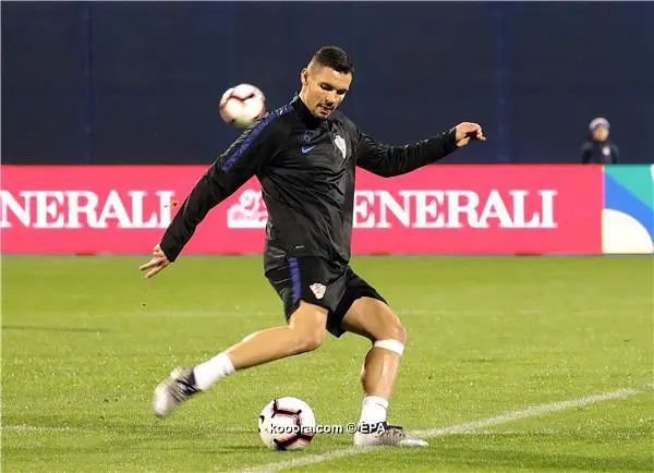 ?i=epa%2fsoccer%2f2018-11%2f2018-11-14%2f2018-11-14-07165322_epa