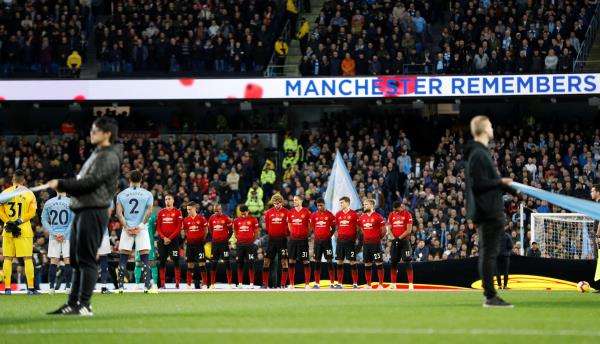 لاعبو مانشستر يونايتد