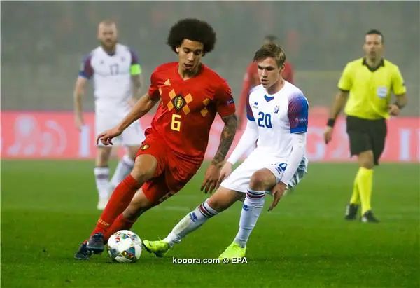 ?i=epa%2fsoccer%2f2018-11%2f2018-11-15%2f2018-11-15-07168050_epa