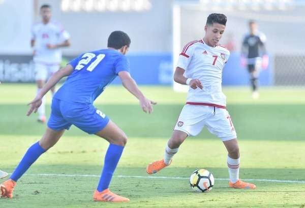 من مباراة الإمارات والكويت