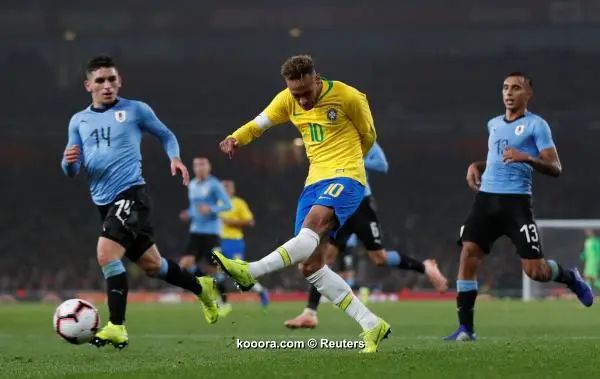 ?i=reuters%2f2018-11-16%2f2018-11-16t213655z_1120705119_rc1fcd114f30_rtrmadp_3_soccer-friendly-bra-ury_reuters