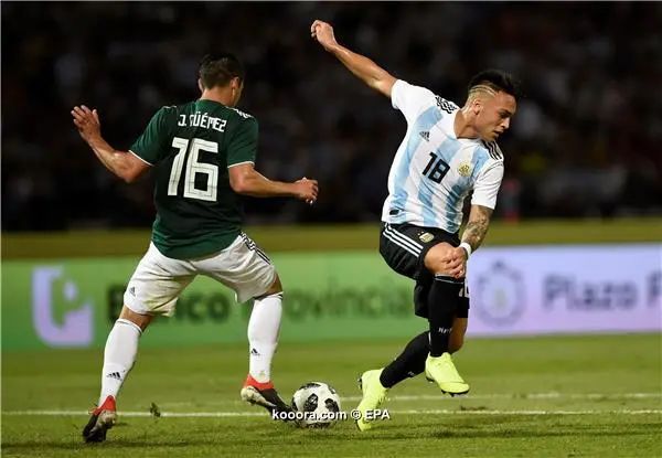 ?i=epa%2fsoccer%2f2018-11%2f2018-11-17%2f2018-11-17-07171555_epa