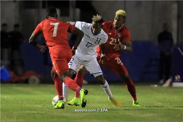 ?i=epa%2fsoccer%2f2018-11%2f2018-11-17%2f2018-11-17-07171685_epa