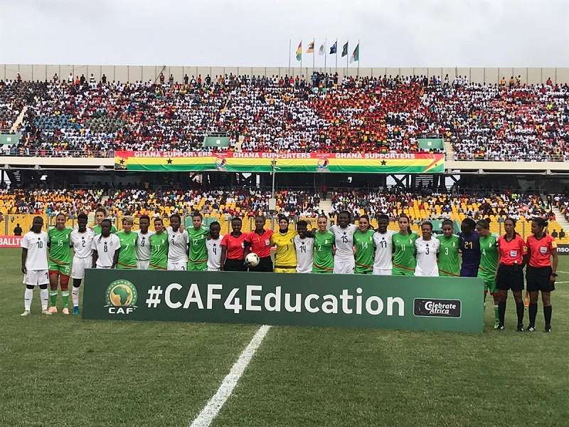 قبل بداية اللقاء