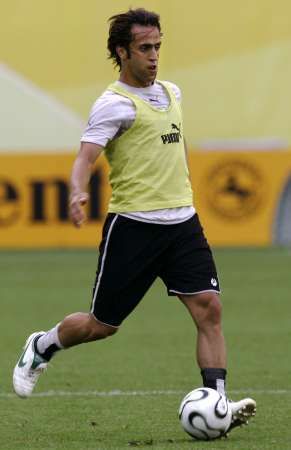 2006-06-20t145601z_01_wccb08_rtridsp_2_sport-soccer-world