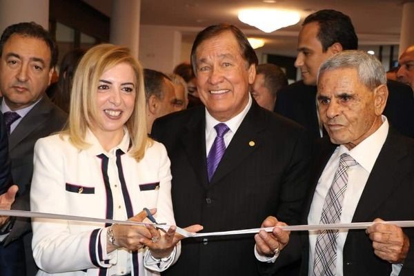 من الاحتفال