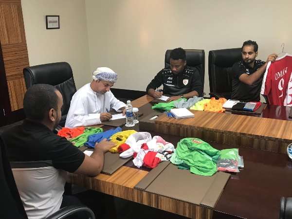 من الاجتماع