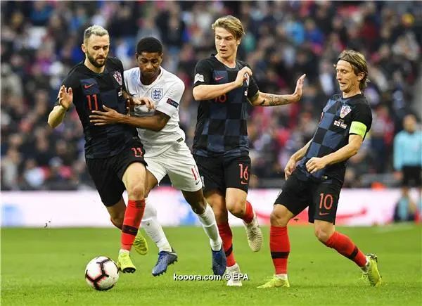?i=epa%2fsoccer%2f2018-11%2f2018-11-18%2f2018-11-18-07175593_epa