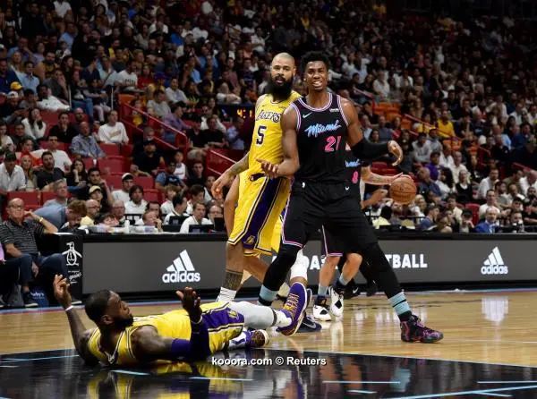 ?i=reuters%2f2018-11-19%2f2018-11-19t015556z_673537668_nocid_rtrmadp_3_nba-los-angeles-lakers-at-miami-heat_reuters