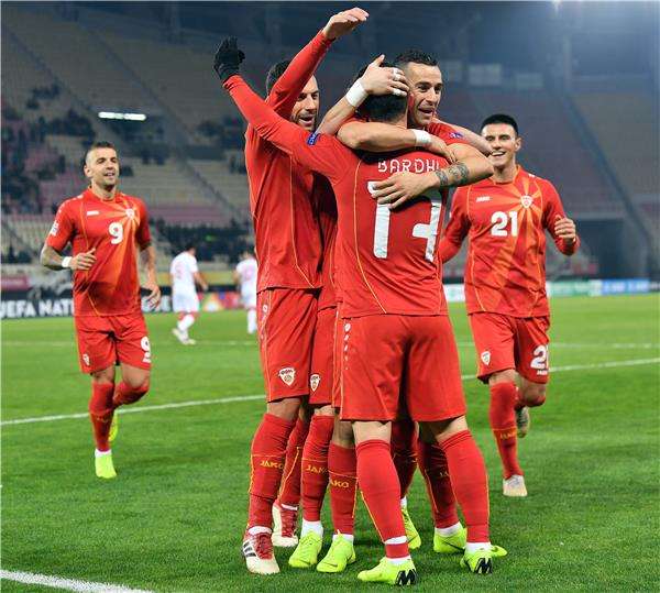 فرحة لاعبي مقدونيا