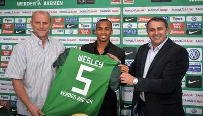 2010-08-25-00000102300386