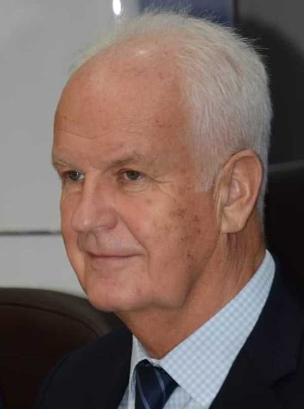 بيرند ستانج