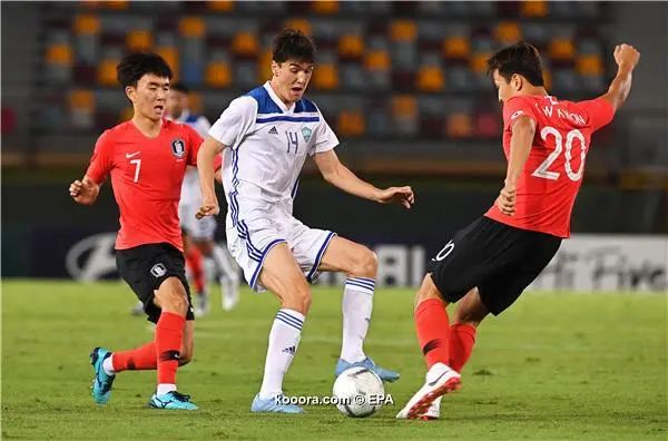 ?i=epa%2fsoccer%2f2018-11%2f2018-11-20%2f2018-11-20-07179190_epa