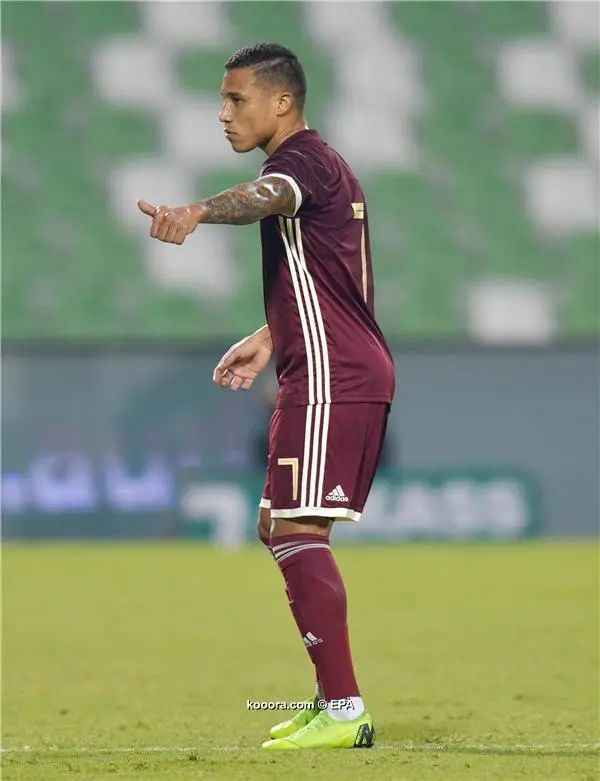 ?i=epa%2fsoccer%2f2018-11%2f2018-11-20%2f2018-11-20-07179826_epa