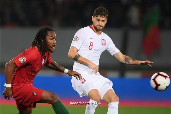 ?i=epa%2fsoccer%2f2018-11%2f2018-11-20%2f2018-11-20-07180293_epa