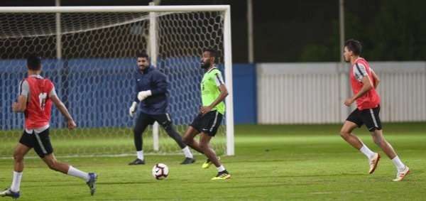 جانب من تدريبات الهلال
