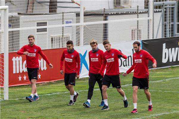 لاعبو أتلتيكو مدريد - أرشيفية