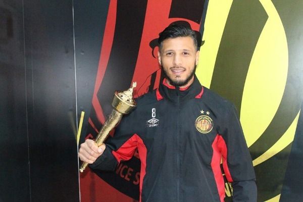 أنيس البدري مع الجائزة