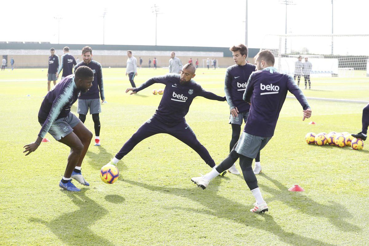 من مران برشلونة