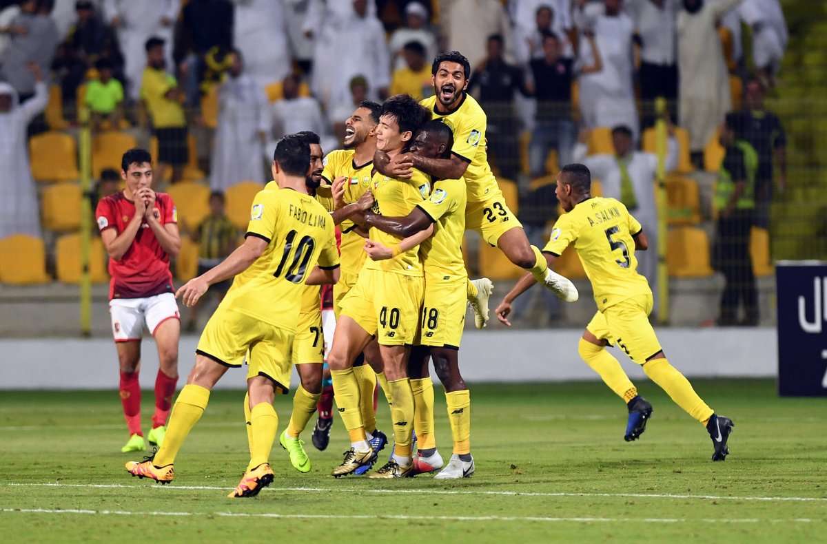 لاعبو الوصل