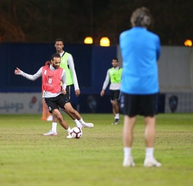 4FDF46A2-B18B-4A2C-A44F-5DE3EDD41CEA