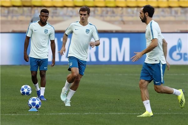 لاعبو أتلتيكو مدريد