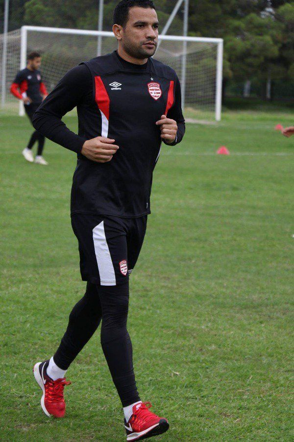 الحارس أيمن المثلوثي