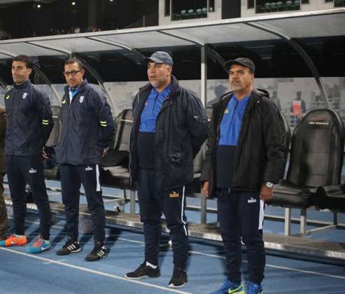 أحمد العجلاني مع مساعديه