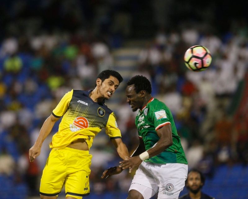 من مباراة الاتفاق والتعاون