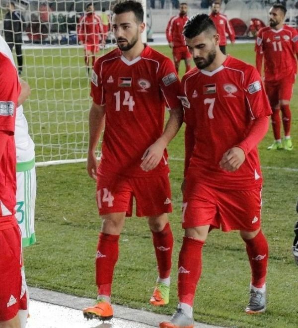 لاعبو أهلي الخليل