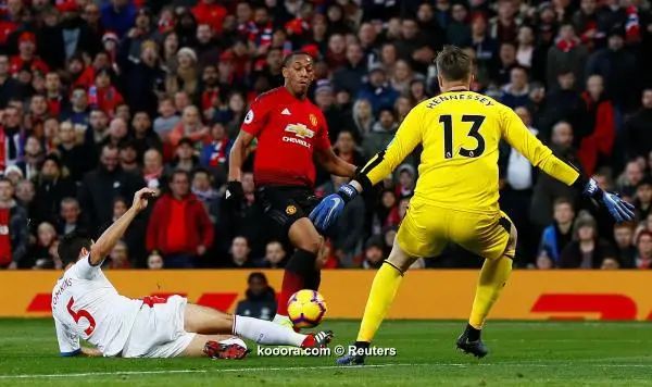 ?i=reuters%2f2018-11-24%2f2018-11-24t154303z_1702482291_rc13c4aca300_rtrmadp_3_soccer-england-mun-cry_reuters