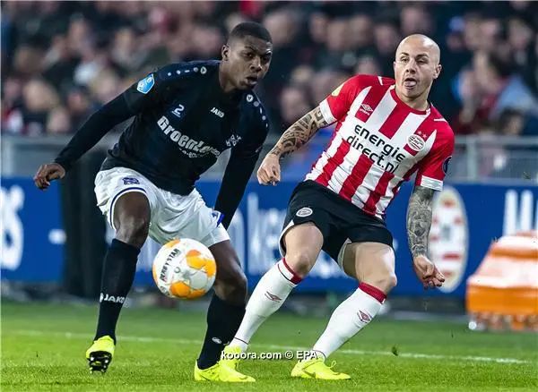 ?i=epa%2fsoccer%2f2018-11%2f2018-11-24%2f2018-11-24-07187906_epa