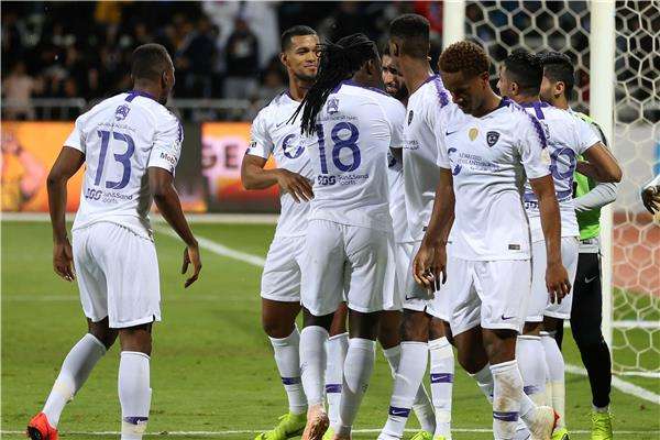 لاعبو الهلال