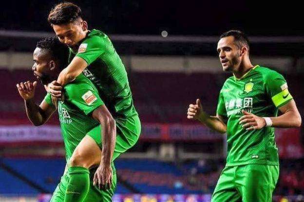 سيدريك باكامبو