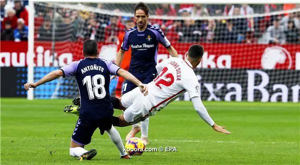 ?i=epa%2fsoccer%2f2018-11%2f2018-11-25%2f2018-11-25-07189523_epa