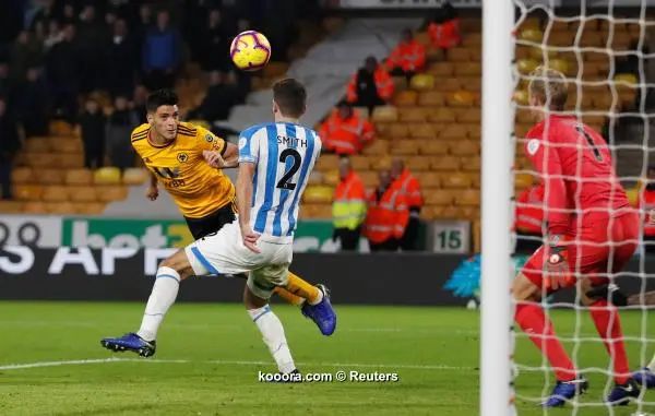 ?i=reuters%2f2018-11-25%2f2018-11-25t171857z_2079101148_rc1a2a892140_rtrmadp_3_soccer-england-wlv-hdd_reuters