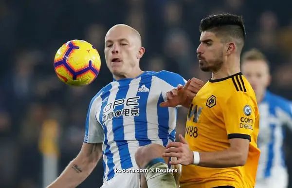 ?i=reuters%2f2018-11-25%2f2018-11-25t171831z_5847724_rc1835472d40_rtrmadp_3_soccer-england-wlv-hdd_reuters