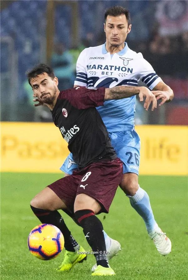 ?i=epa%2fsoccer%2f2018-11%2f2018-11-25%2f2018-11-25-07189968_epa