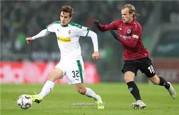 ?i=epa%2fsoccer%2f2018-11%2f2018-11-25%2f2018-11-25-07189887_epa