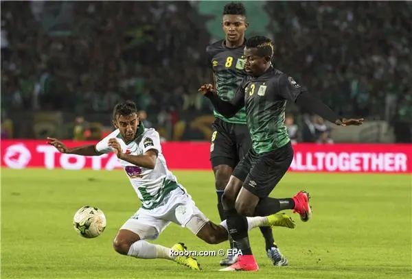 ?i=epa%2fsoccer%2f2018-11%2f2018-11-25%2f2018-11-25-07190081_epa