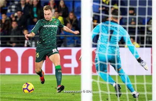 ?i=epa%2fsoccer%2f2018-11%2f2018-11-25%2f2018-11-25-07190104_epa