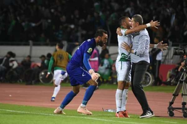 جاريدو مع لاعبيه