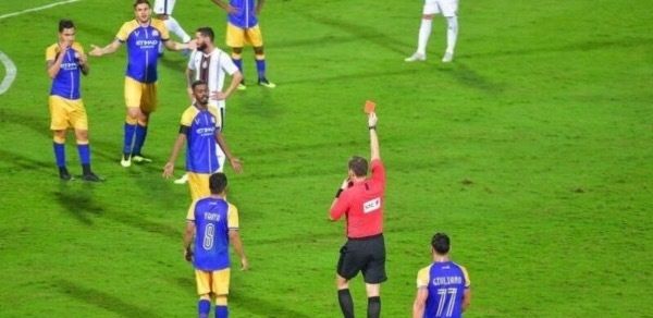 لحظة طرد ماثيوس