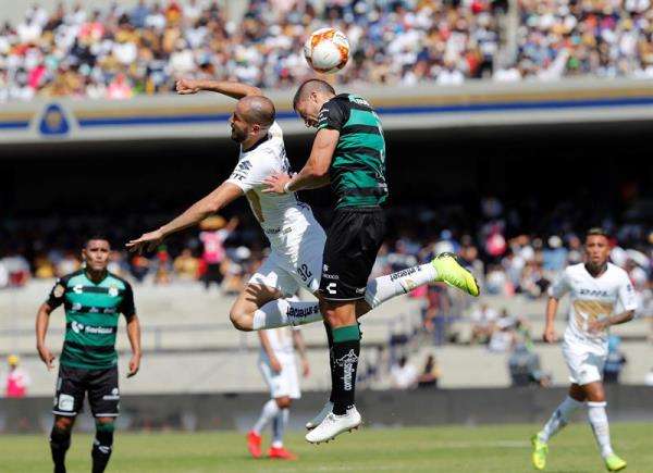 من لقاء بوماس وسانتوس