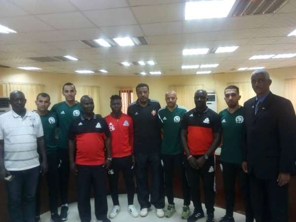 من الاجتماع