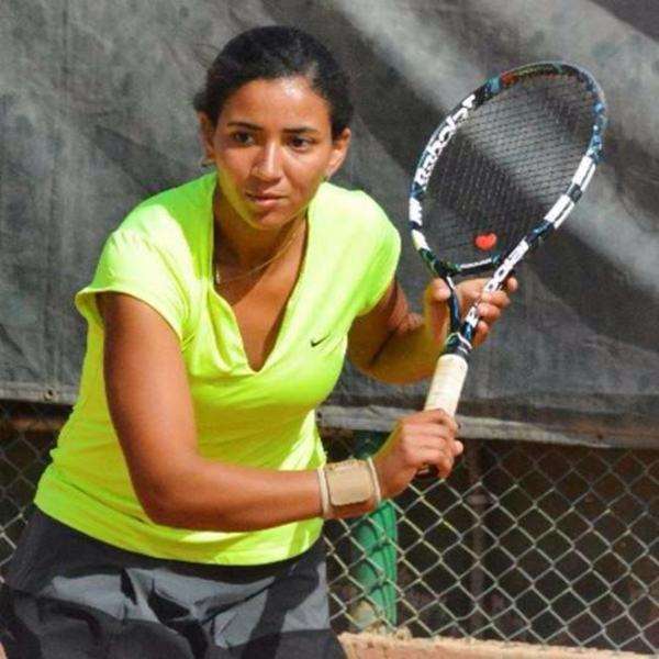  لميس الحسيني